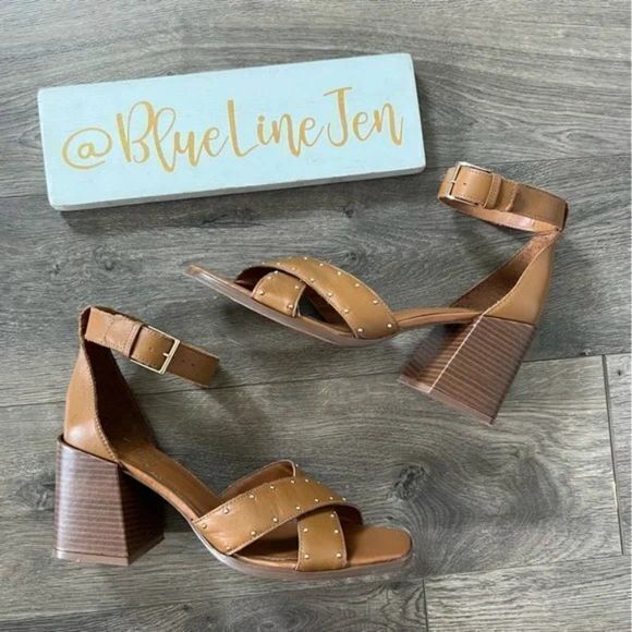 NEW VINCE CAMUTO Nilambie Studded Ankle Strap Sandal CANYON LEATHER, Siz… - Picture 6 of 6